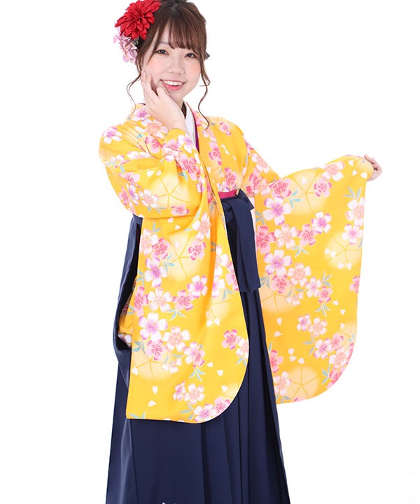 卒業式袴レンタル｜黄色に桜着物×紺刺繍袴