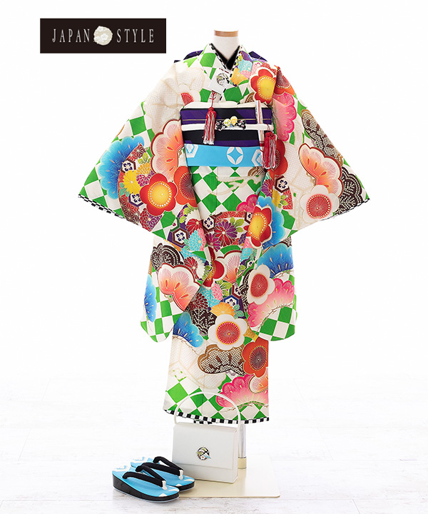七五三(七歳女の子)着物レンタル｜【JAPAN STYLE×松坂大輔】白に松と梅柄着物×紫作り帯